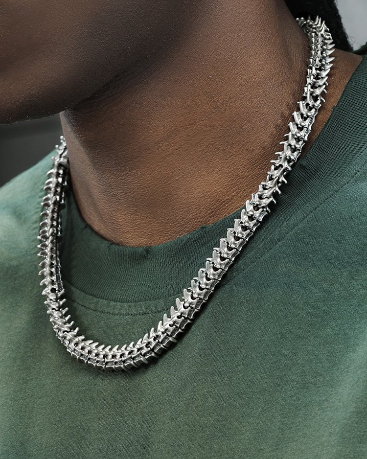 Spine Chain Necklace