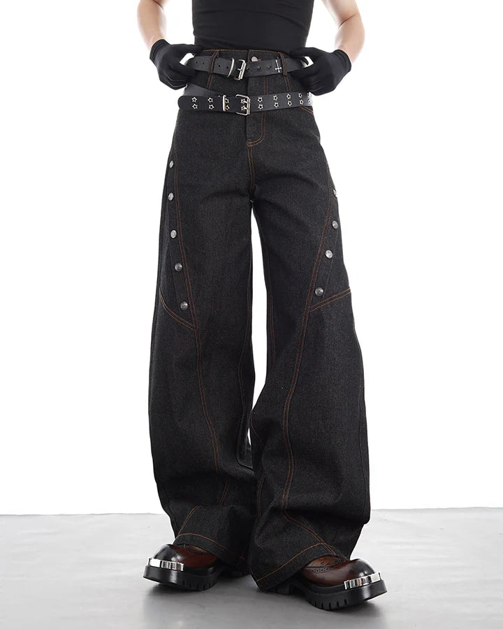 Star Eyelet Belt