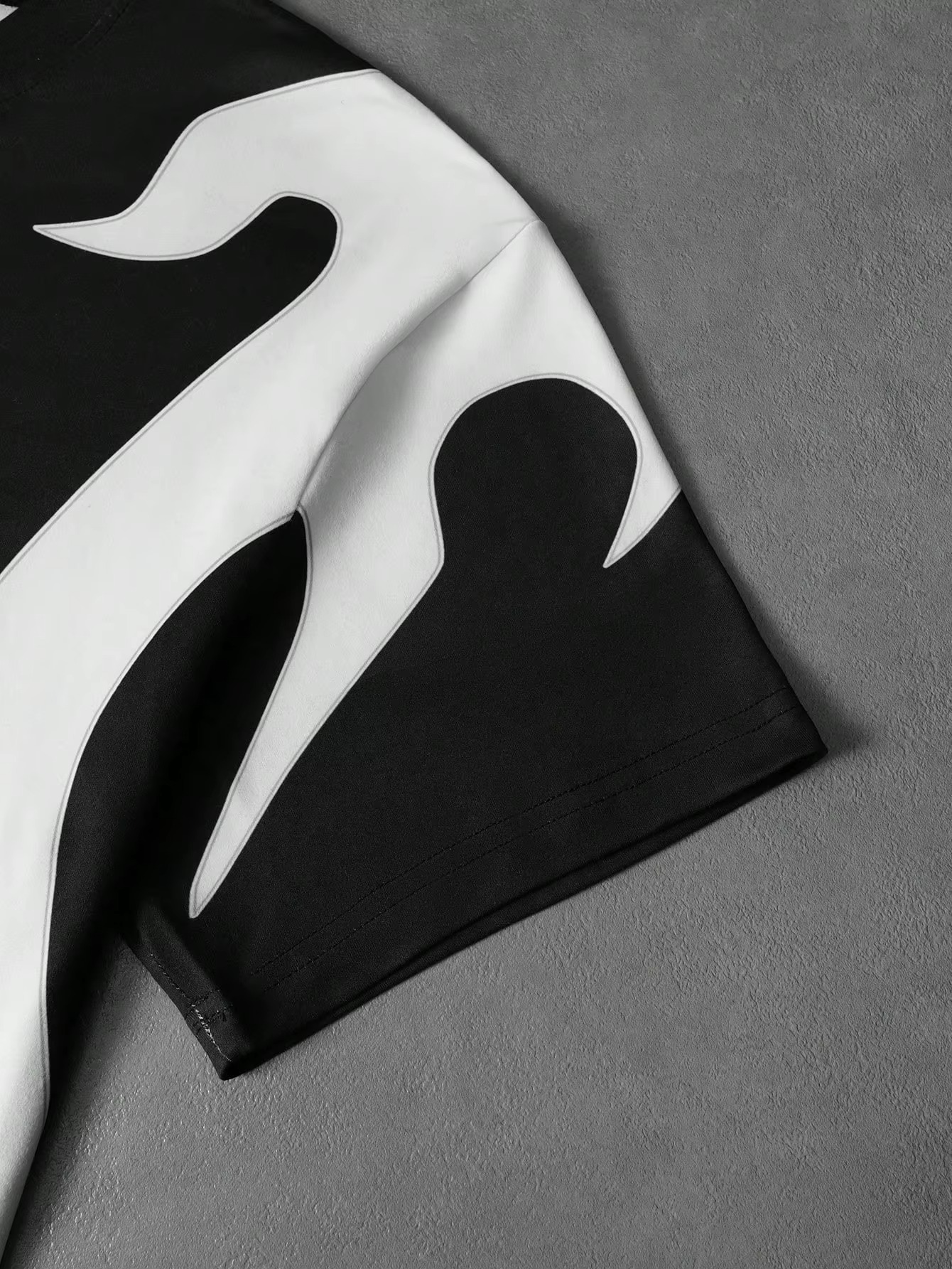 Flame Tee Black & White